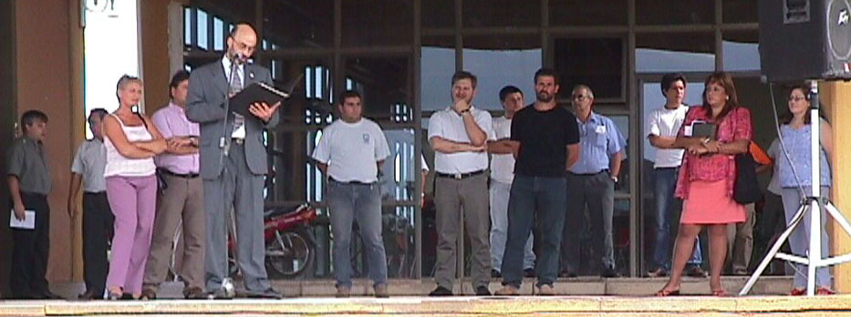 ingreso2003/acto-gr.jpg
