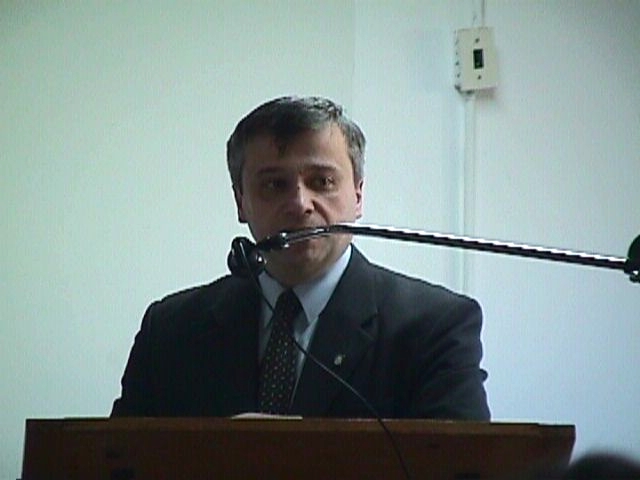 imagenes/prof-hon-ramallo/decano.jpg